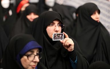 دیدار هزاران نفر از مردم خوزستان و کرمان با رهبر انقلاب اسلامی/ گزارش تصویری