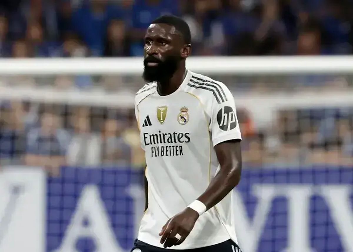 آنتونیو رودیگر قراردادش را تمدید کرد
