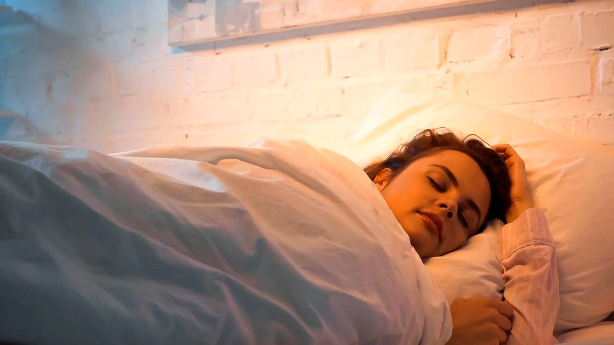 هورمونی که نمی‌گذارد مغز شما در شب بخوابد

