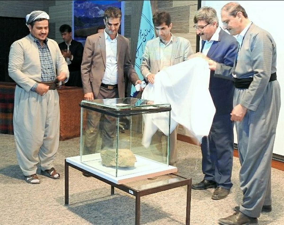 
رونمایی از کتیبه 3000 ساله کشف شده در مریوان
