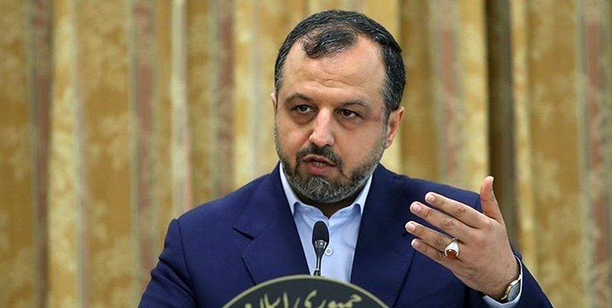 خاندوزی: اقتصاد ایران در حال خروج از چاله سرمایه‌گذاری منفی است
