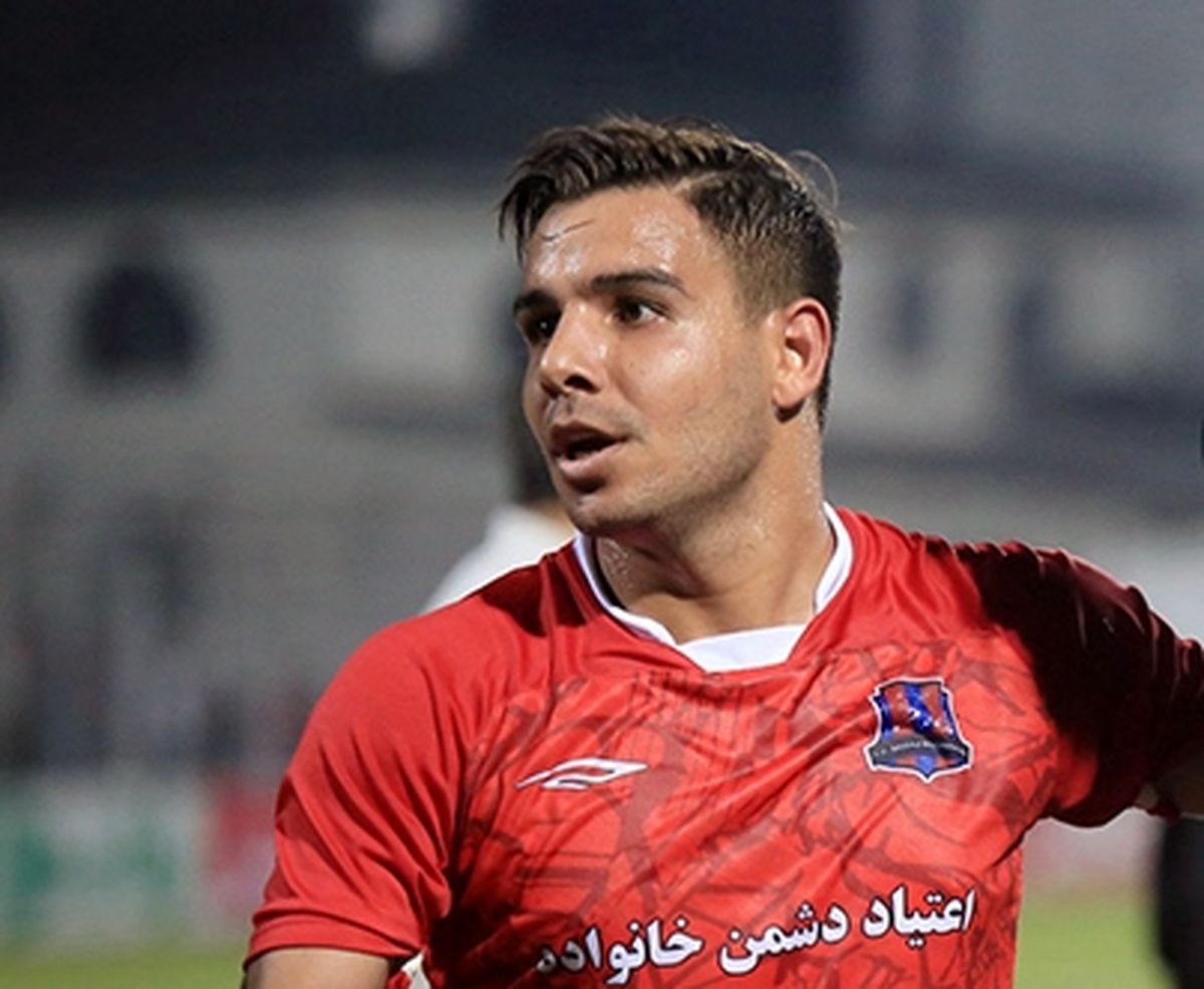مقابل پرسپولیس مهره های اصلی خود را نداریم