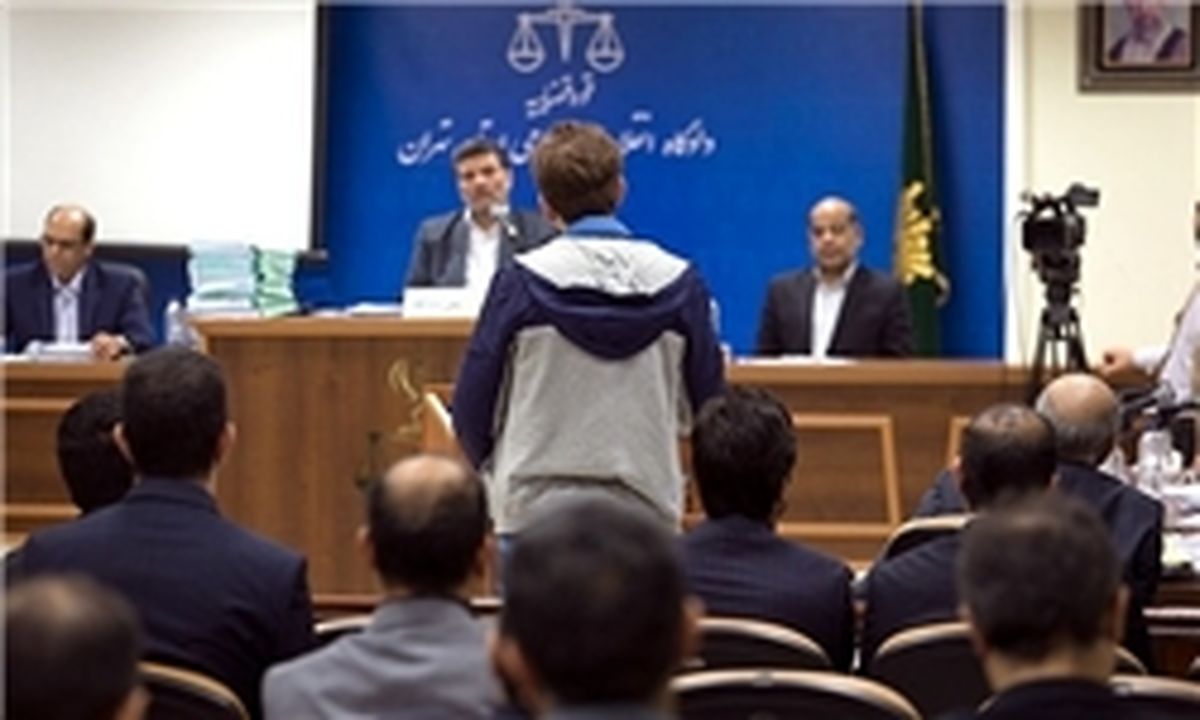 «م.ش»: می‌توانستم مانند خیلی‌ها از کشور فرار کنم