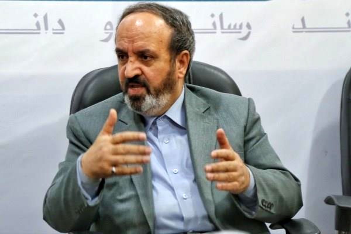 هوادار استقلال از تیم محبوبش فقط برد می‌خواهد