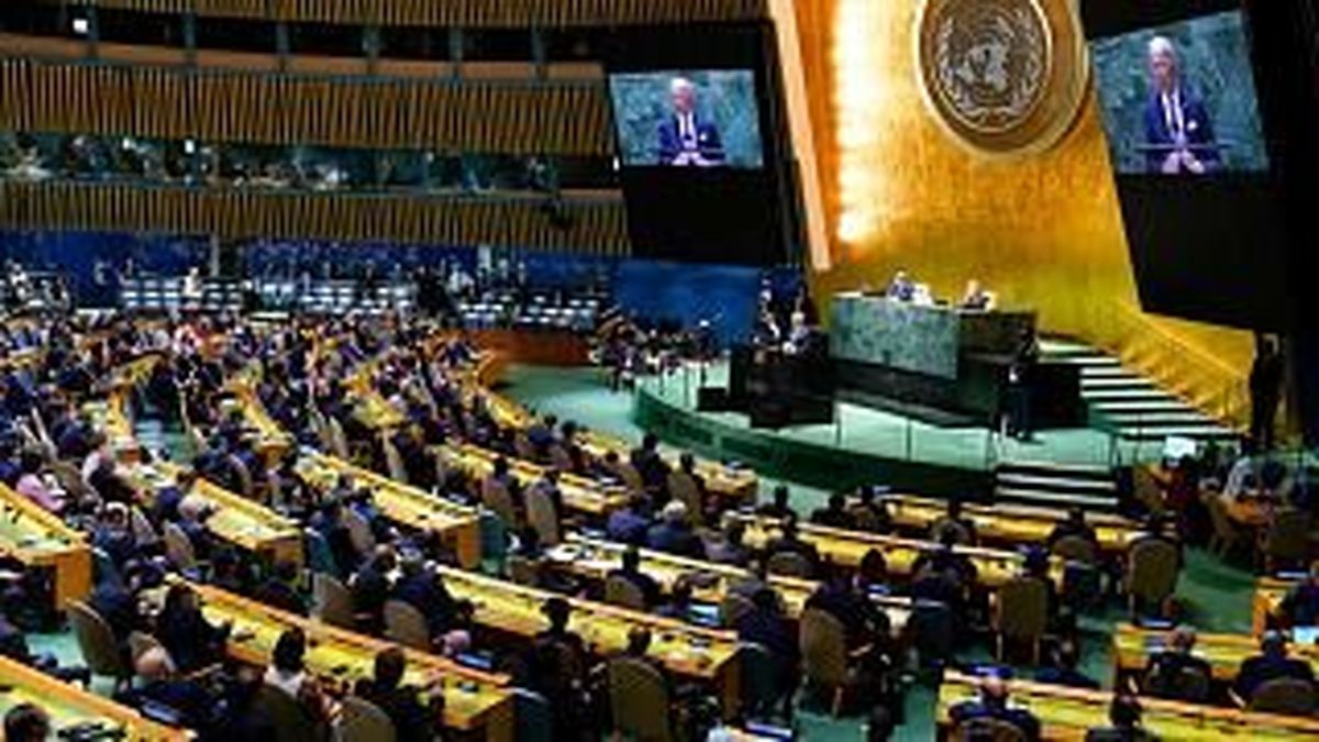 افغانستان به توجه جدی جهان نیاز دارد