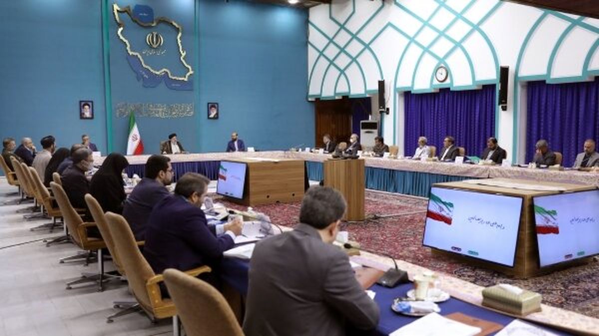 رئیسی: بدون ملاحظه از تولید کالای بی‌کیفیت در هر بخش یا سازمانی جلوگیری کنید
