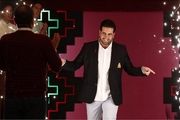 خندوانه کلاس درس خواننده پاپ شد!