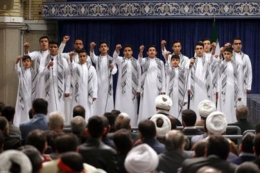 دیدار هزاران نفر از مردم خوزستان و کرمان با رهبر انقلاب اسلامی/ گزارش تصویری