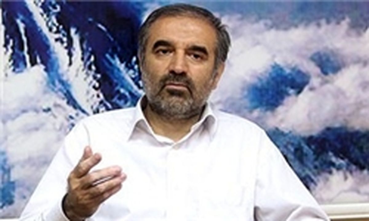 مقابل آمریکا می‌ایستیم