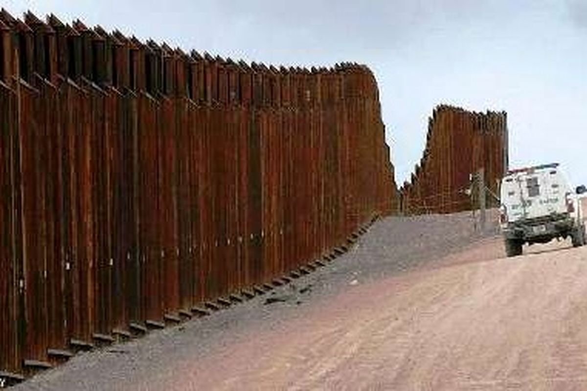استقبال ترامپ از حکم دیوان عالی آمریکا درباره دیوار مرزی