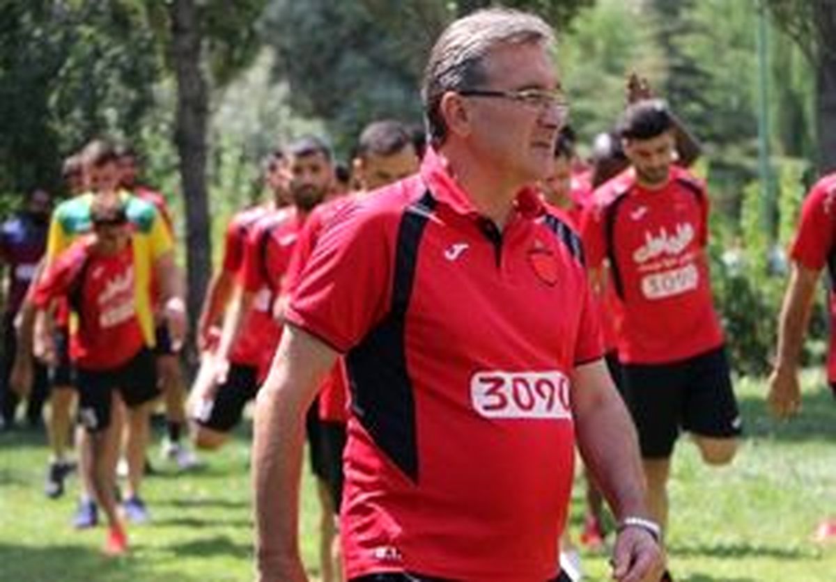 تلاش برانکو برای ساخت سد دفاعی در پرسپولیس+عکس