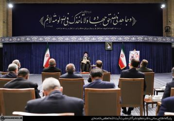 دیدار رئیس‌جمهور و اعضای هیئت دولت با رهبر معظم انقلاب/گزارش تصویری