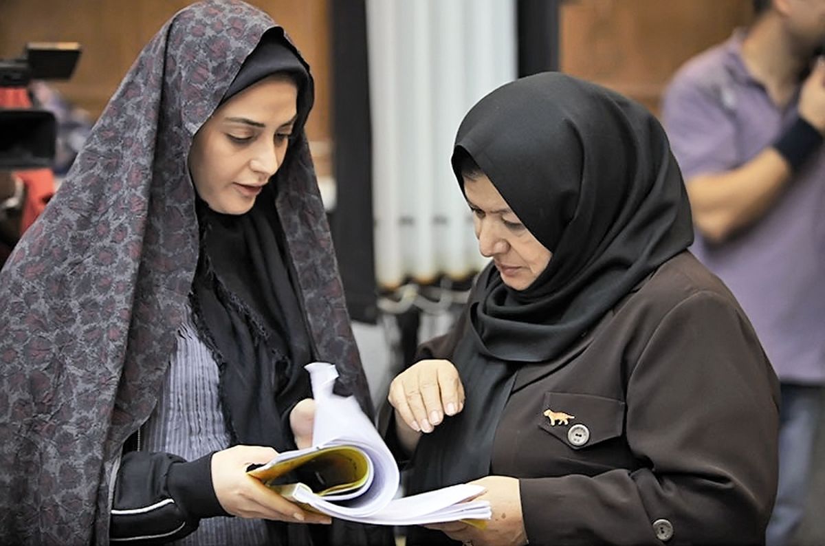 پوران درخشنده: سکوت، چیزی را تغییر نمی‌دهد