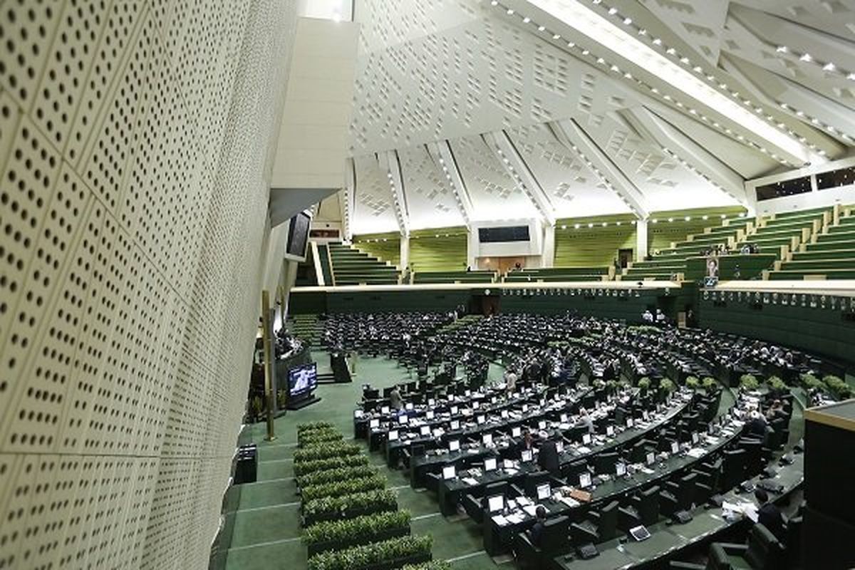 قسم جلاله نمایندگان برای استیضاح آخوندی