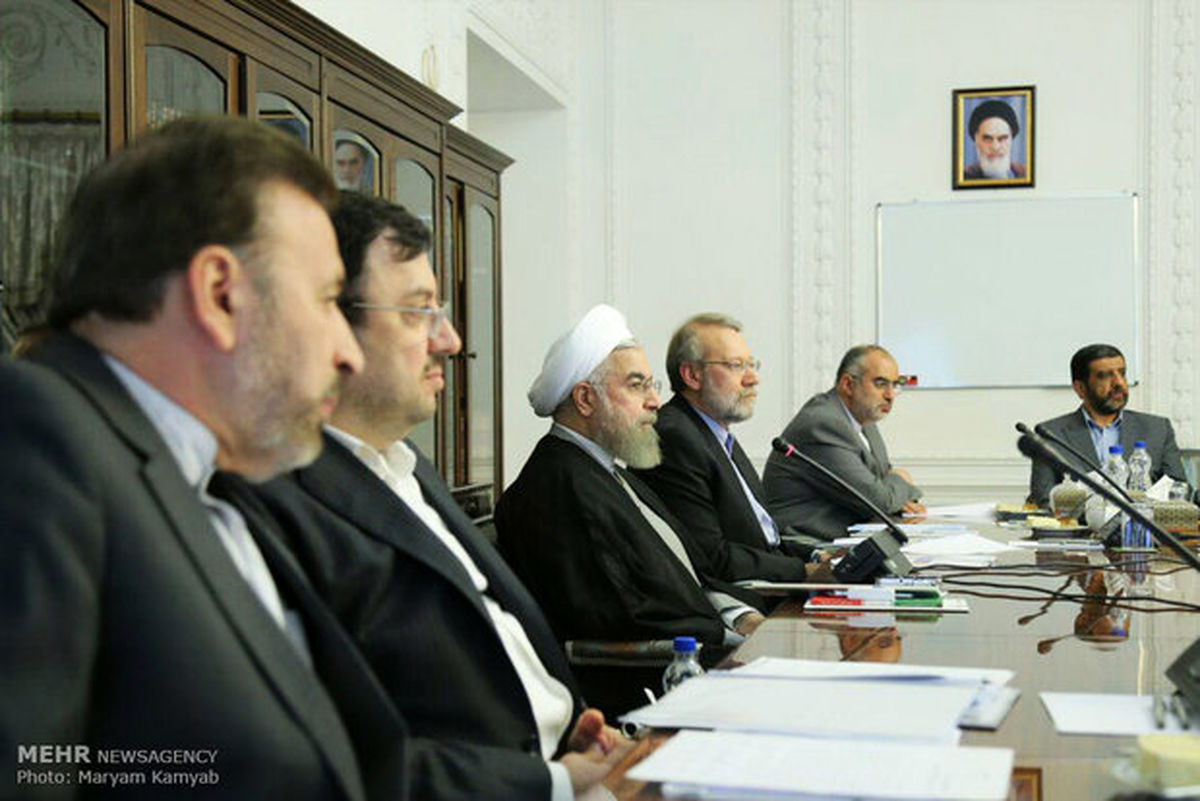 درگیری بر سر من سرهنگ نیستم بین رئیس جمهور و آقای رئیس!
