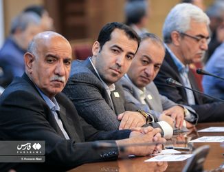 نشست رئیس جمهور با جمعی از اصناف و بازاریان/گزراش تصویری