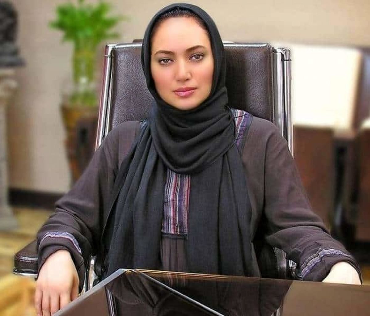 چهره های مشهور ایرانی که در 24 بهمن متولد یا درگذشتند