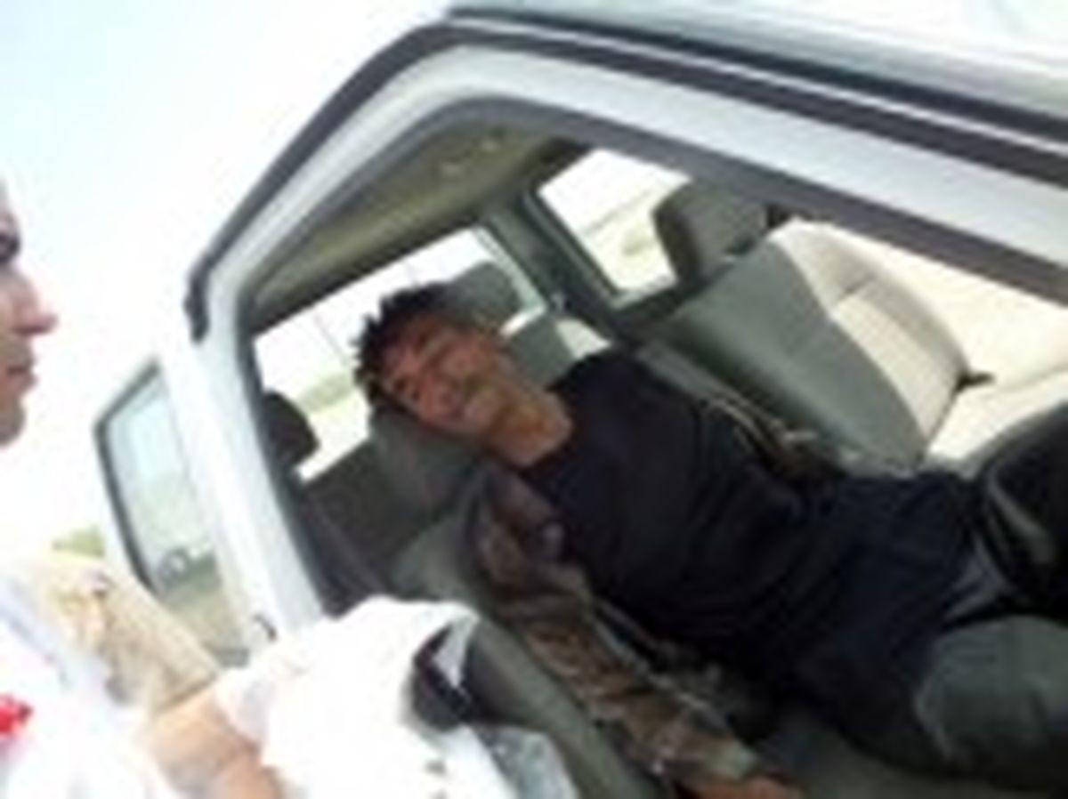 
نجات مرد افغانی از مرگ حتمی + تصاویر
