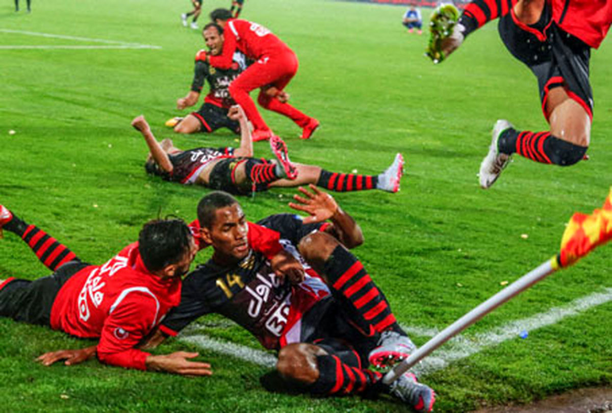 مهاجم سابق سرخپوشان از پرسپولیس به فیفا شکایت می کند