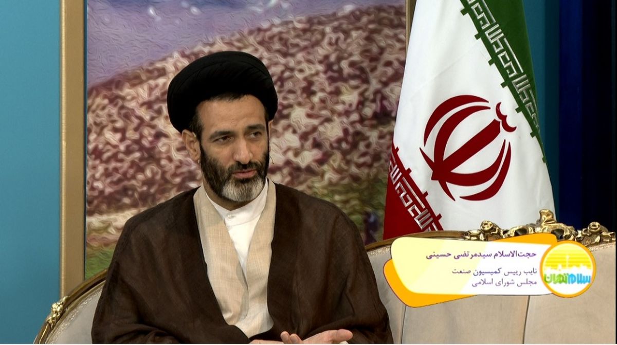 نبض بازار داخلی خودروهای خارجی در دستان مافیا/ قیمت واقعی پراید کمتر از 100 میلیون تومان است

