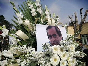 بدرقه هوشنگ میرزایی به خانه ابدی