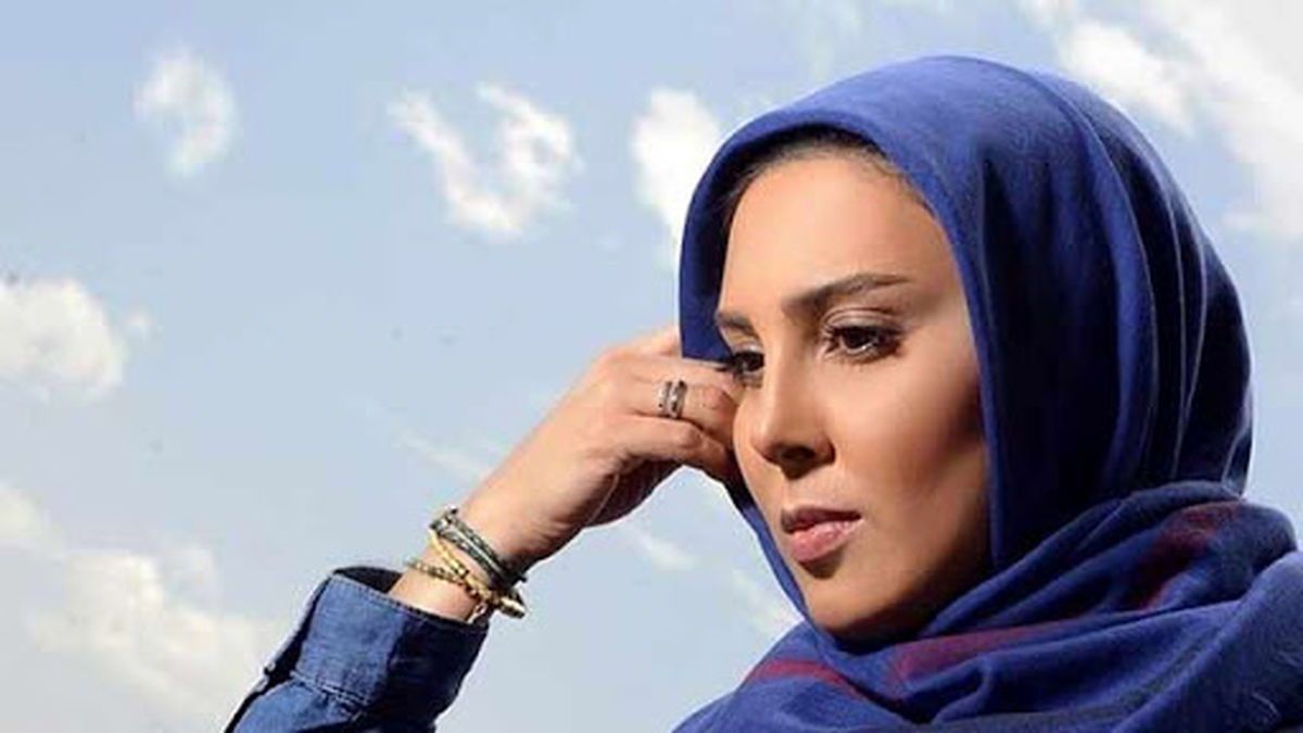  پوشش متفاوت لیلا بلوکات در یک مراسم رسمی