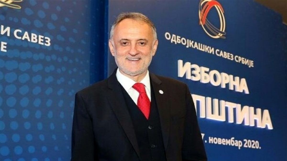 سرمربی پیشین تیم ملی والیبال ایران، وزیر ورزش شد
