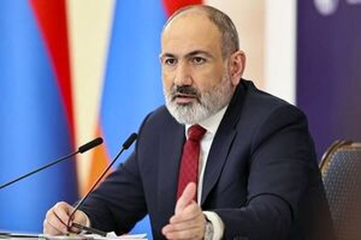 
پاشینیان: مینسک عذرخواهی کند
