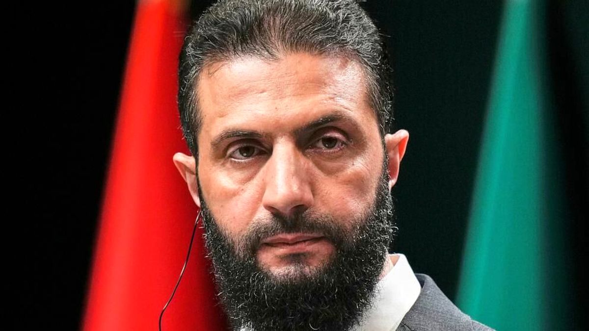 احمد الشرع ناچار به عذرخواهی از مردم دیرالزور شد