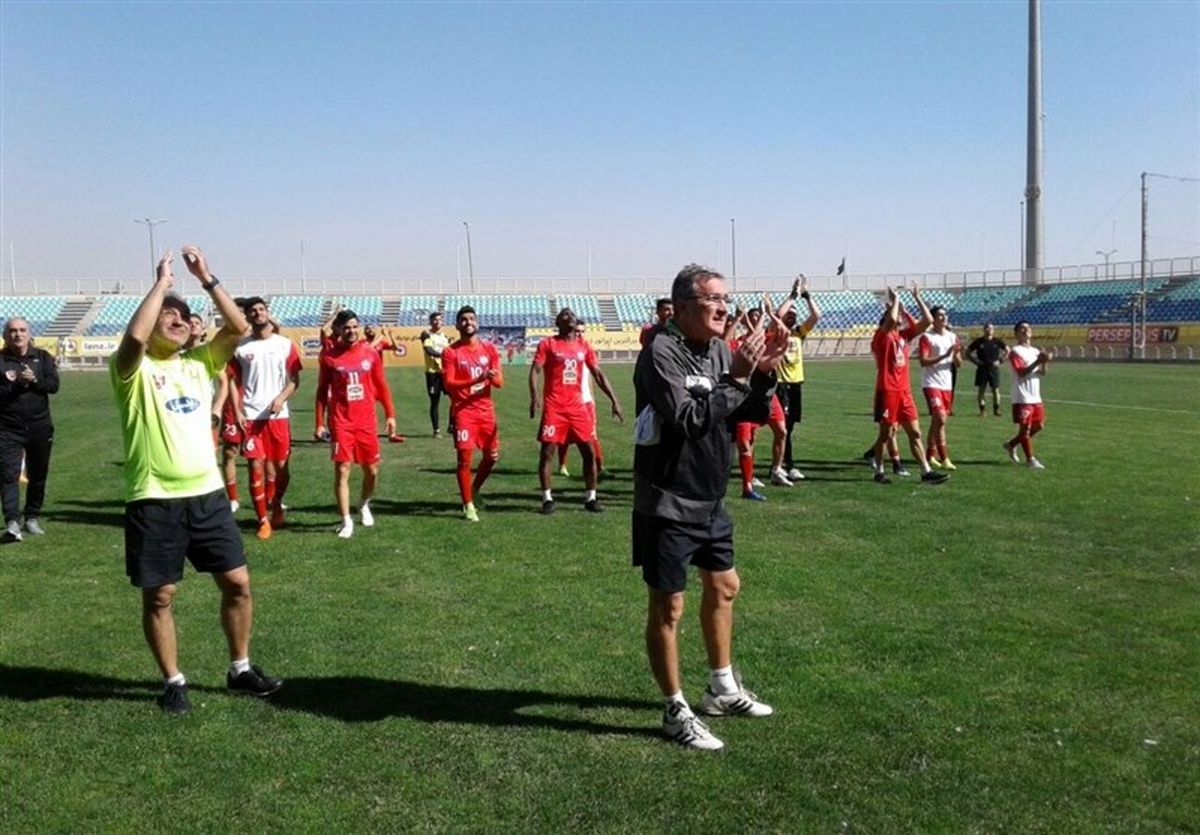 علت اعتراض امروز بازیکنان پرسپولیس بعد از تمرین