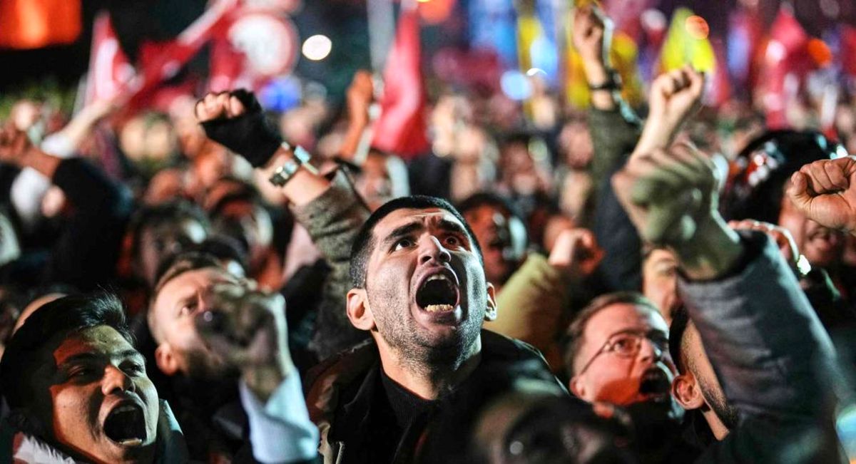  اردوغان شکست خورد؛ گسترش تظاهرات به ۳۲ استان ترکیه

