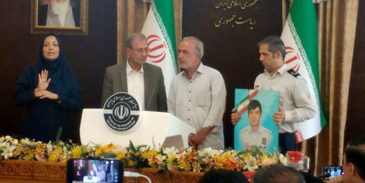 سخنگوی دولت از آتش‌نشانان تجلیل کرد