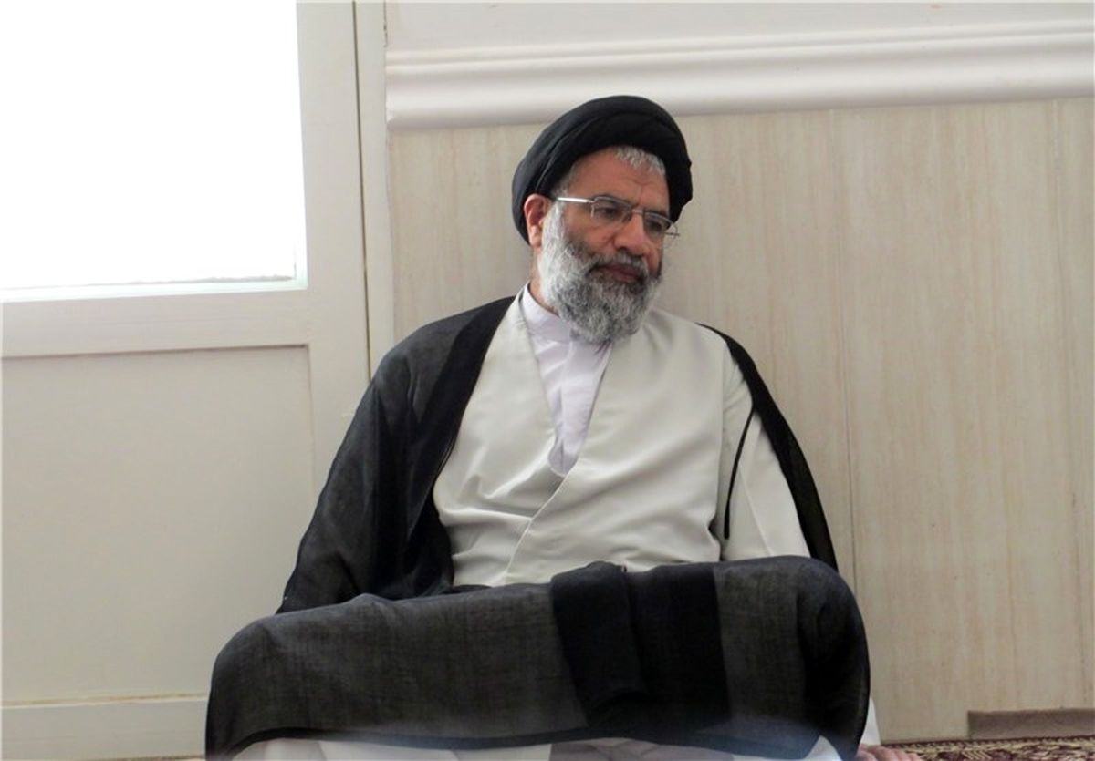 سفر رئیس جمهور به خوزستان تبلیغاتی بود  