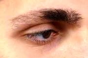 چرا ابروهایمان می ریزد؟