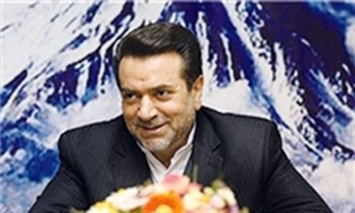 فتحی‌پور فردا رسماً اعلام کاندیداتوری می‌کند
