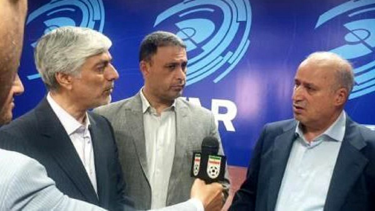 وزیر ورزش برای نصب VAR در آزادی اقدام کرد
