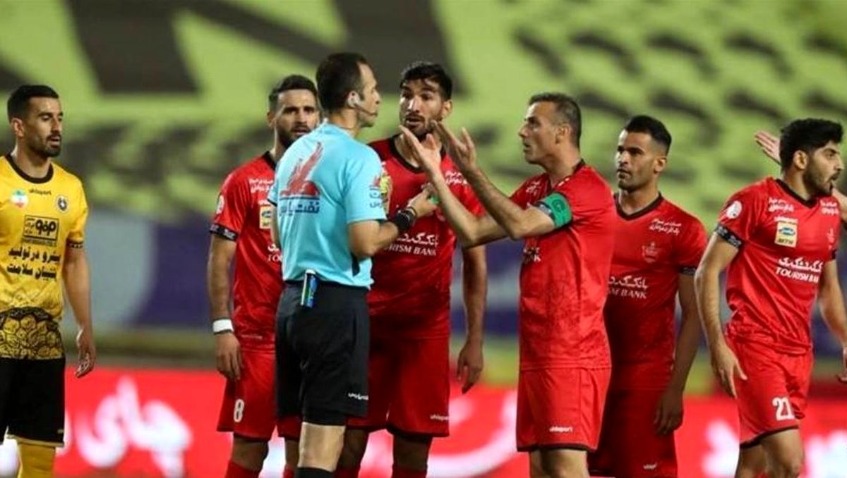 طلسم پرسپولیس مقابل سپاهان می‌شکند؟!

