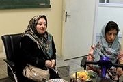روایت خواندنی از مجاهدت عاشقانه پدر و مادری برای تحصیل دختر بیمارشان