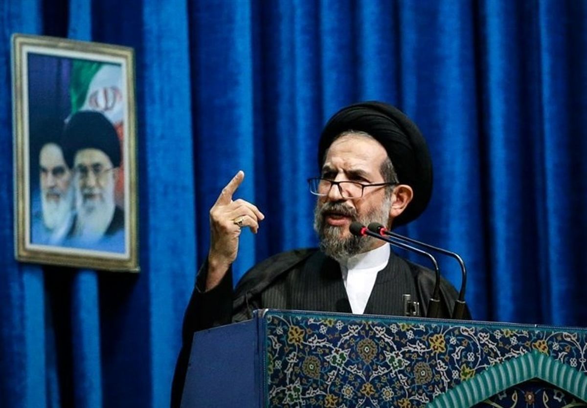 امروز منازعه انقلاب با نظام سلطه در حاکمیت ملت ها بر سرنوشت خویش است