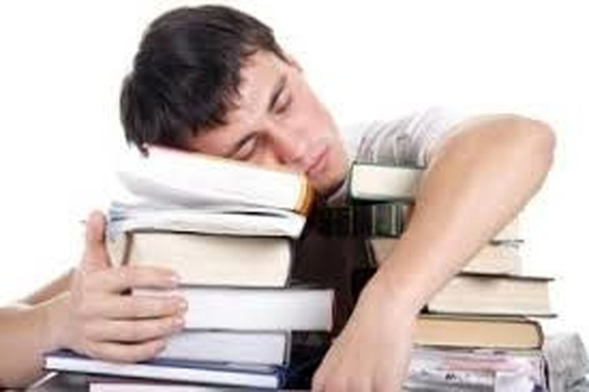 فواید چرت زدن در وسط روز 