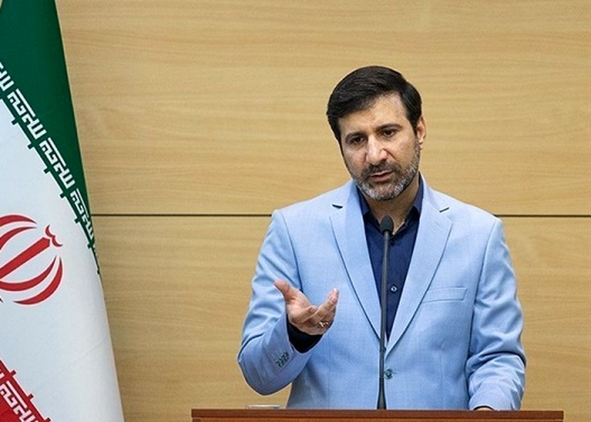 قانون‌گذاری زیاد موجب تعارض و ابهام در اجرا می‌شود
