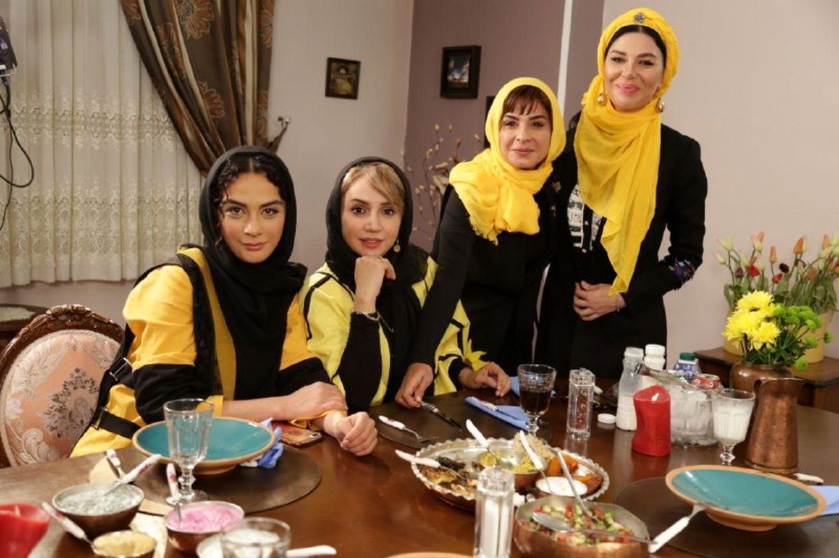 تیپ دهه شصتی خانم های بازیگر در یک دورهمی متفا.ت/ فیلم