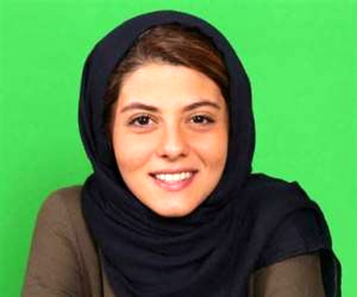 چهره خسته بازیگر «دیوار به دیوار» در کنار هسرش /عکس