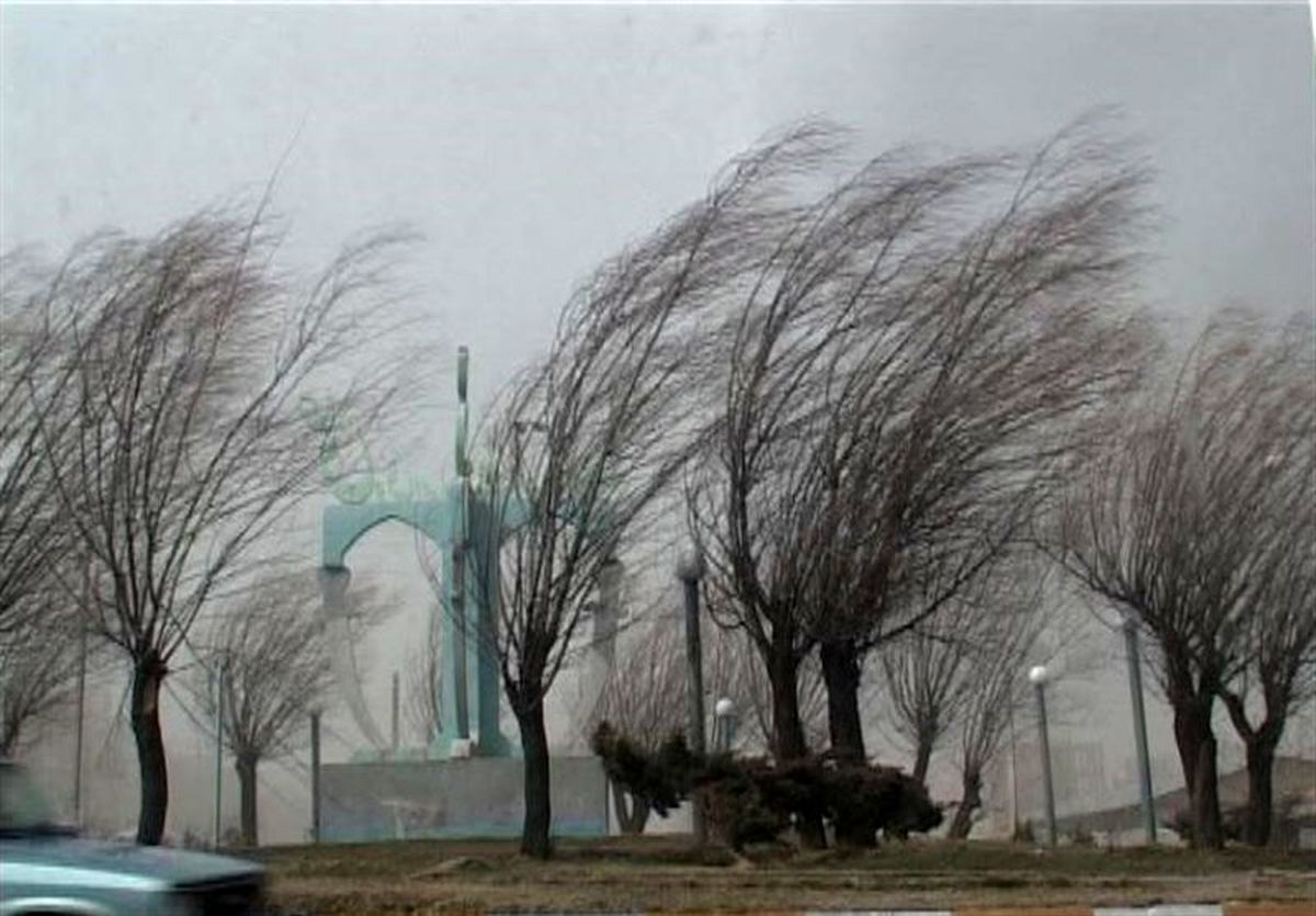۱۲ استان کشور درگیر باد، گرد و خاک و کاهش دید افقی