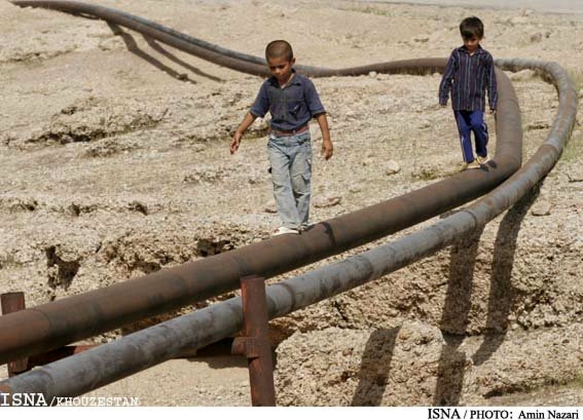 باید خوزستان و نفت را با هم آشتی دهیم
