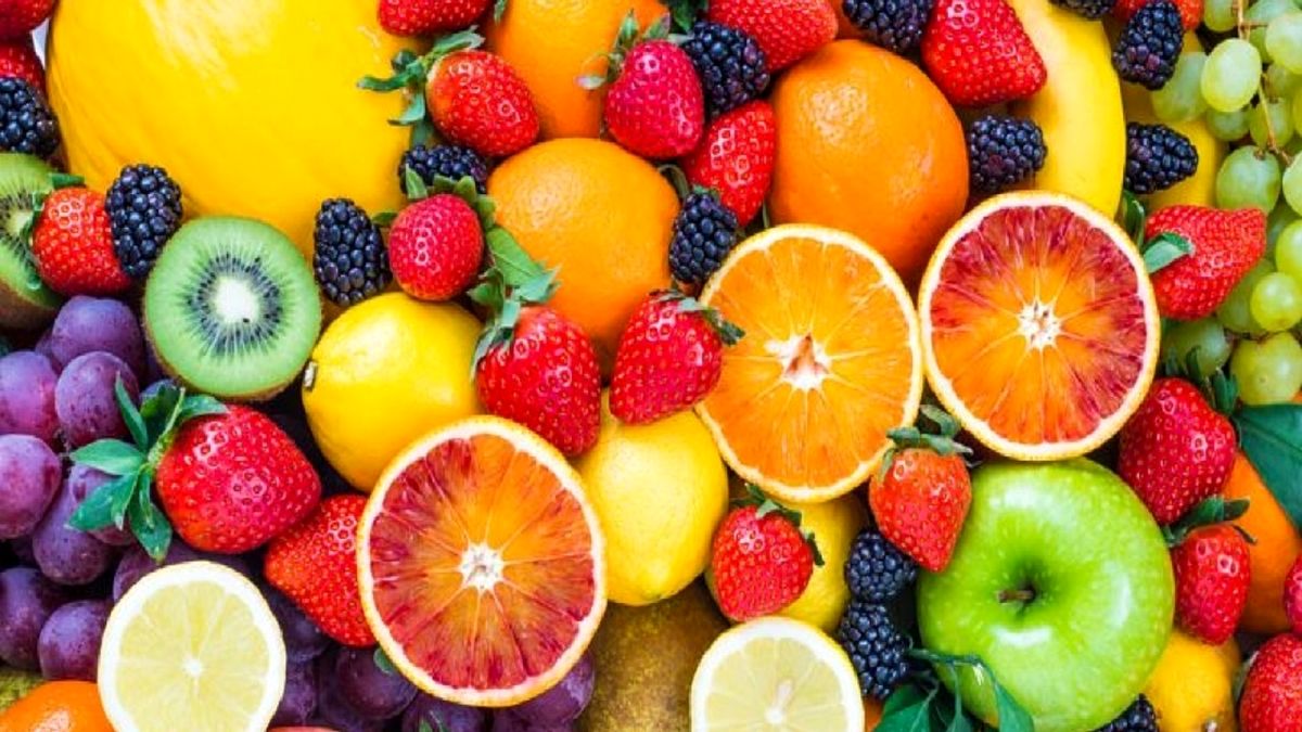کمترین و بیشترین قند در کدام میوه‌ها است؟
