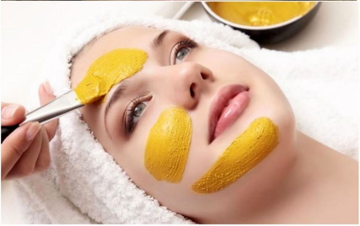 خواص گلاب برای رفع چین و چروک پوست صورت/ فواید و مزایای استفاده از گلاب برای پوست