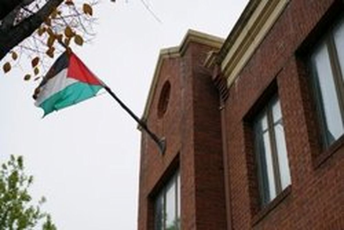 فلسطینی‌ها سفر هیأت بحرینی به فلسطین اشغالی را محکوم کردند