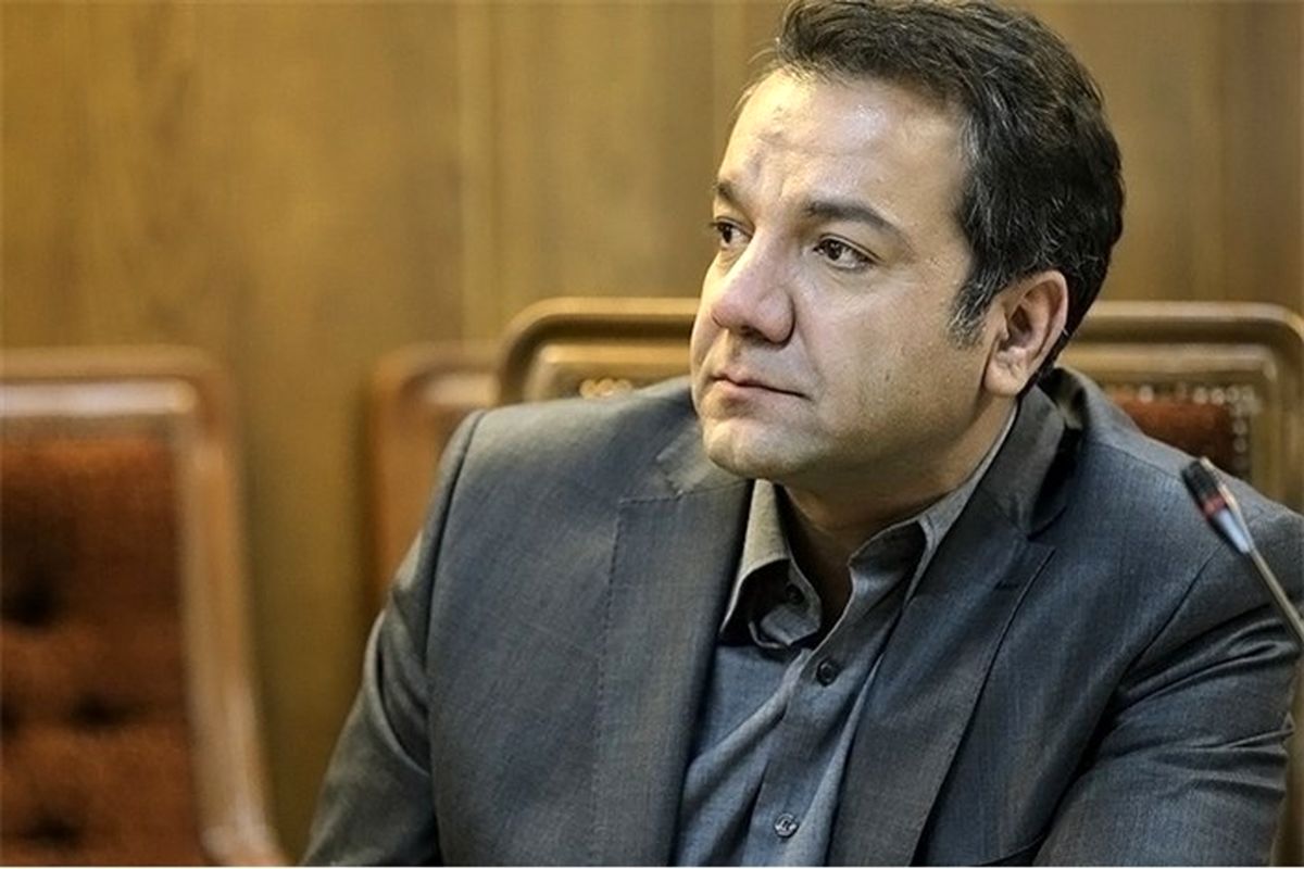 کُری‌خوانی برای پرسپولیسی‌ها کار دست آقای مجری داد/ برکناری مجری شبکه 1
