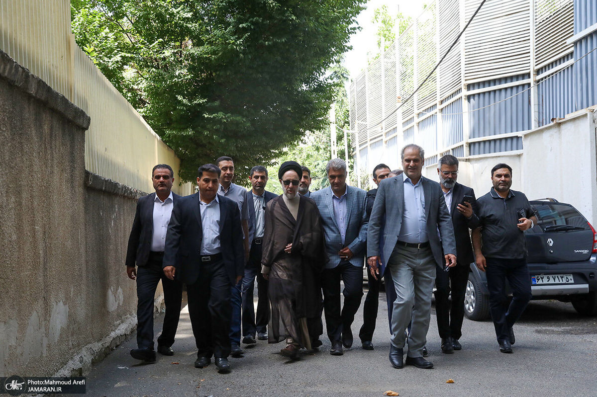 تصاویر جدید از محمد خاتمی قبل از رأی دادن در انتخابات